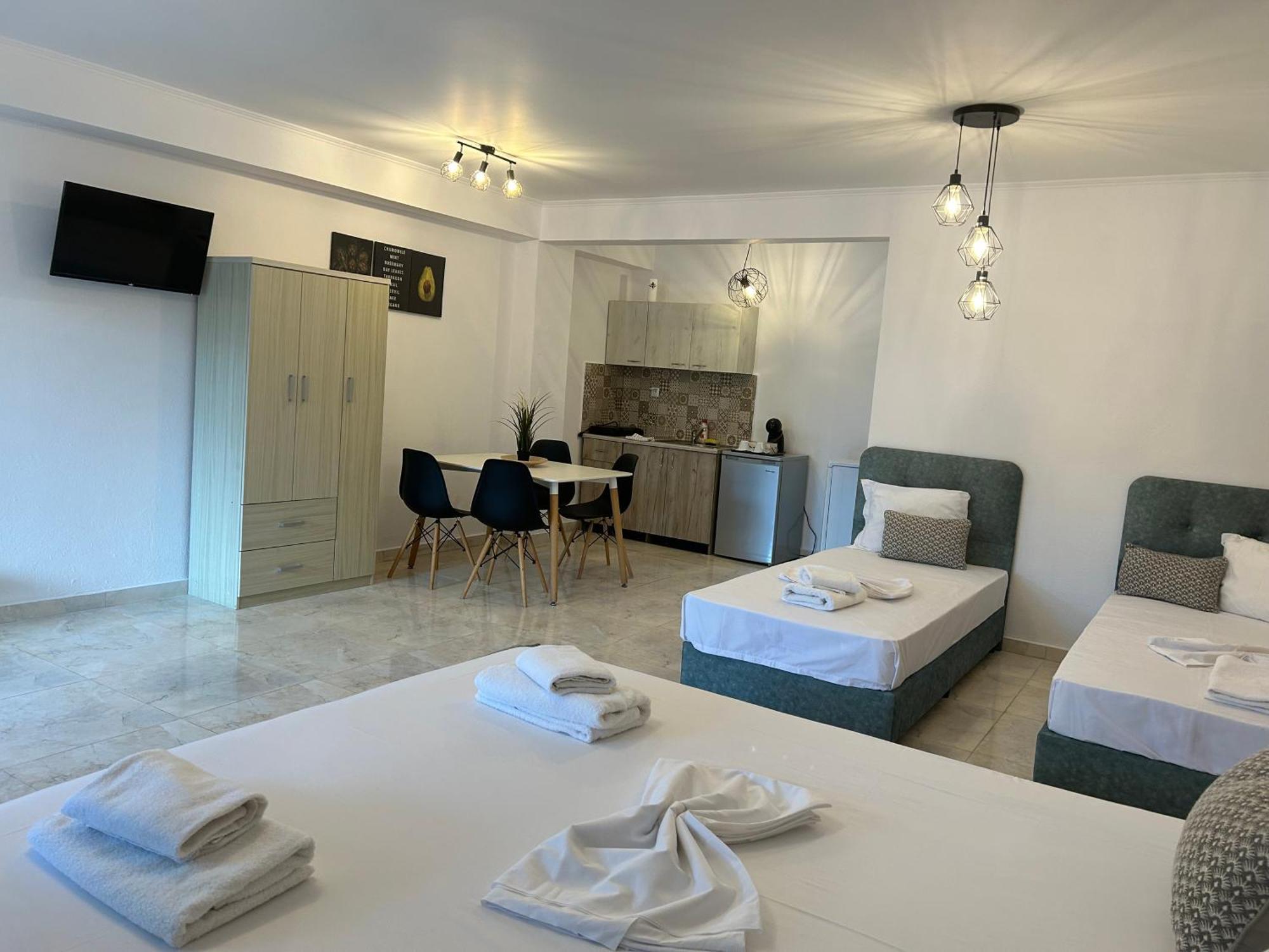 V-Suites Potos Exterior photo